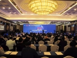 QY千亿国际快讯 | "2017年中国纺织企业家年会"在京召开,宝盈又获殊荣